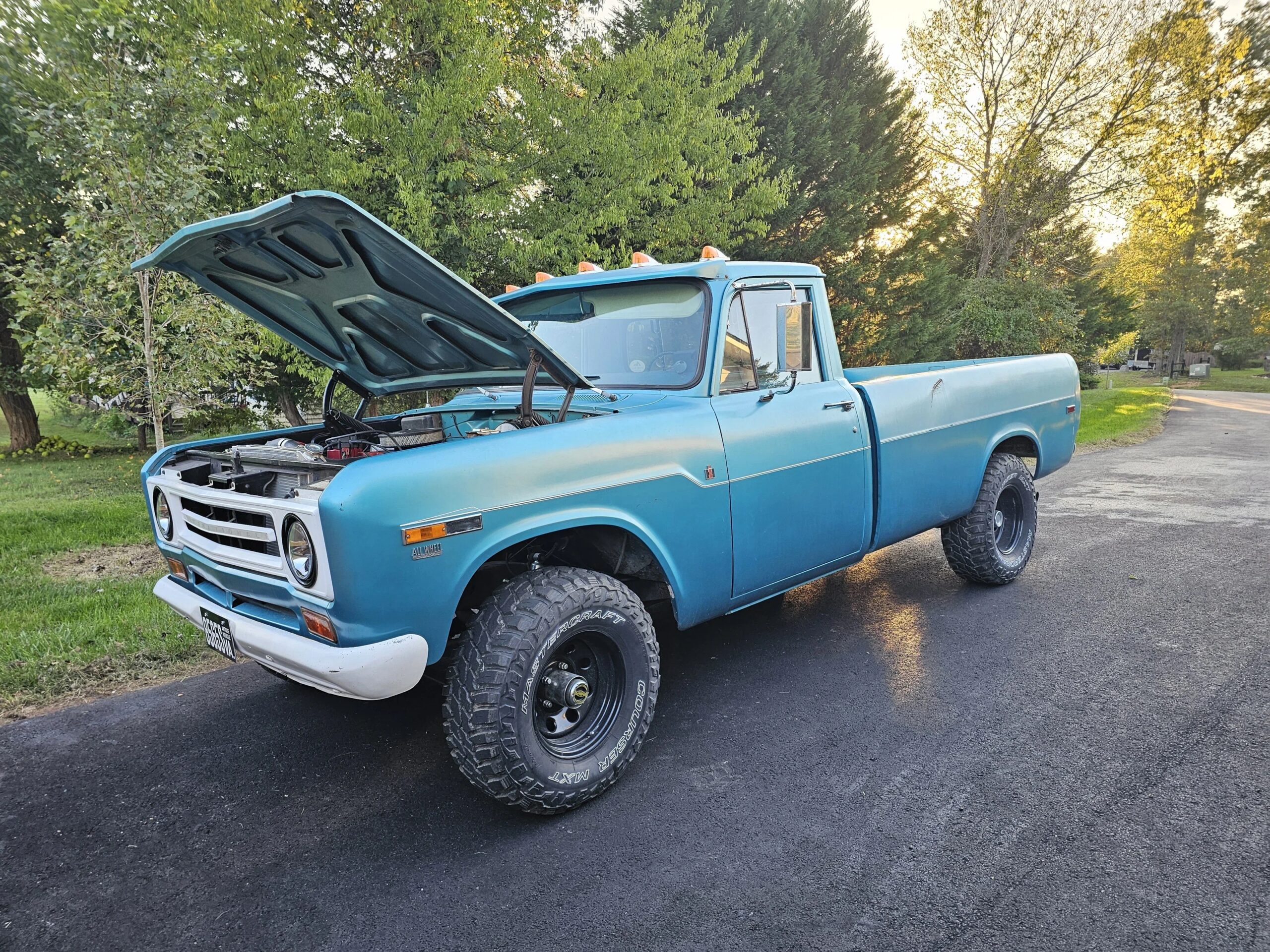International-Harvester-pickup-1970-Blue-Blue