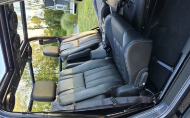International-Harvester-scout-1963-Gray-Black-11
