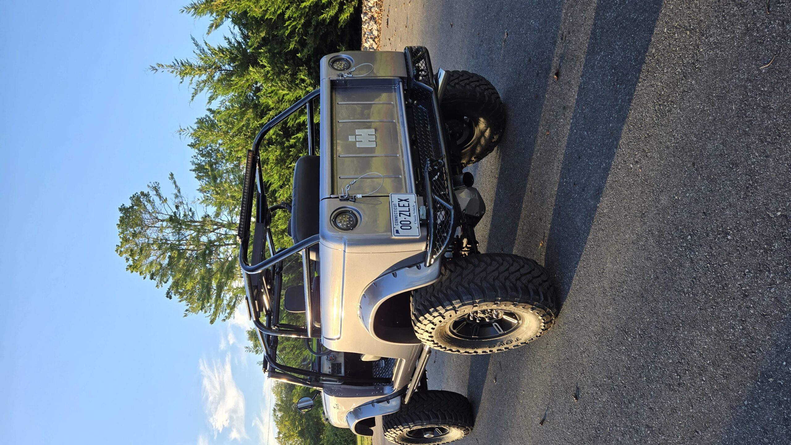 International-Harvester-scout-1963-Gray-Black-16