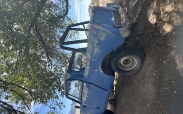 International-Harvester-scout-1964-Blue-2
