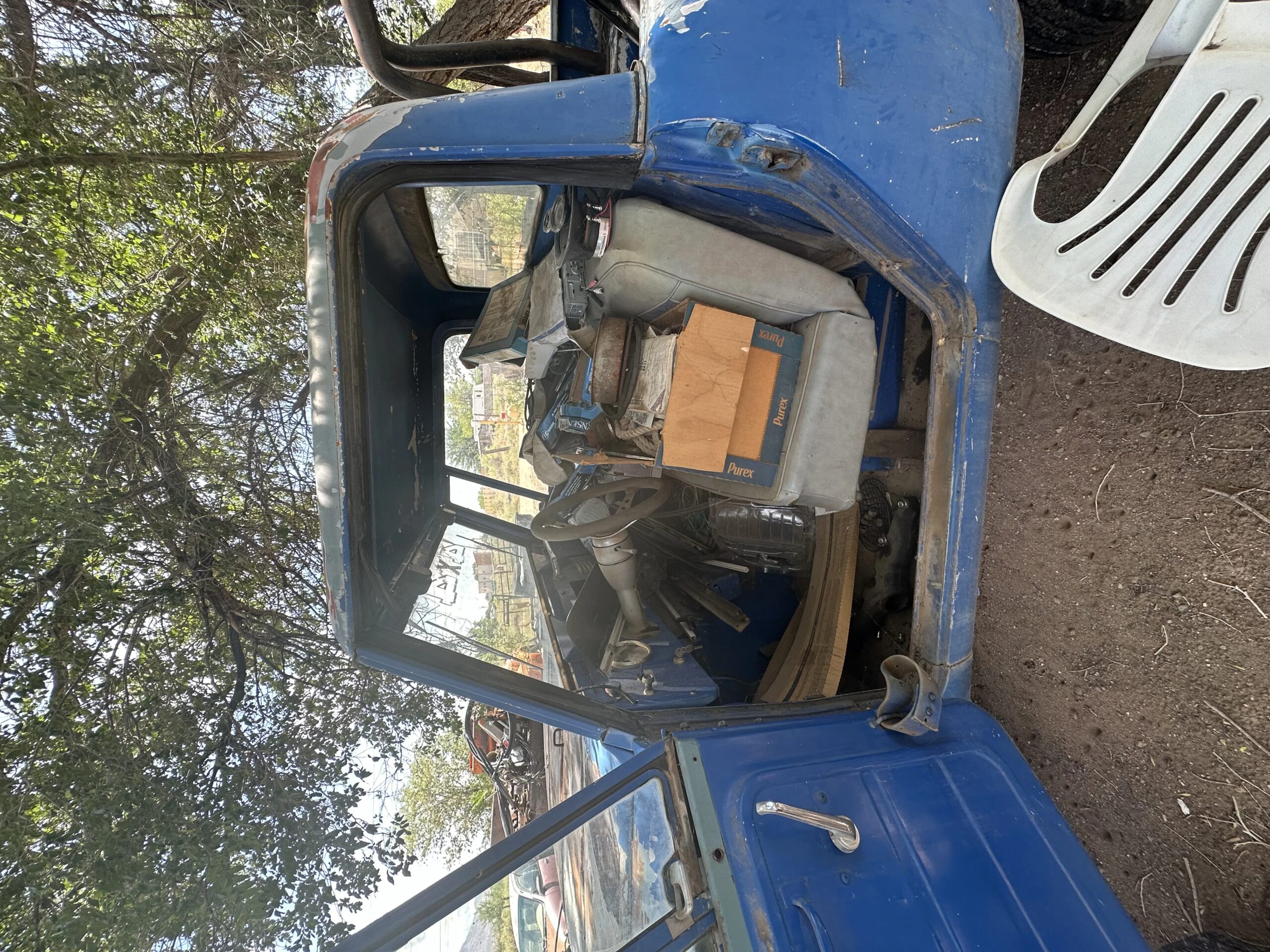 International-Harvester-scout-1964-Blue-8