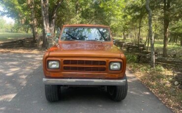 International-Harvester-scout-1974-Custom-Black-1