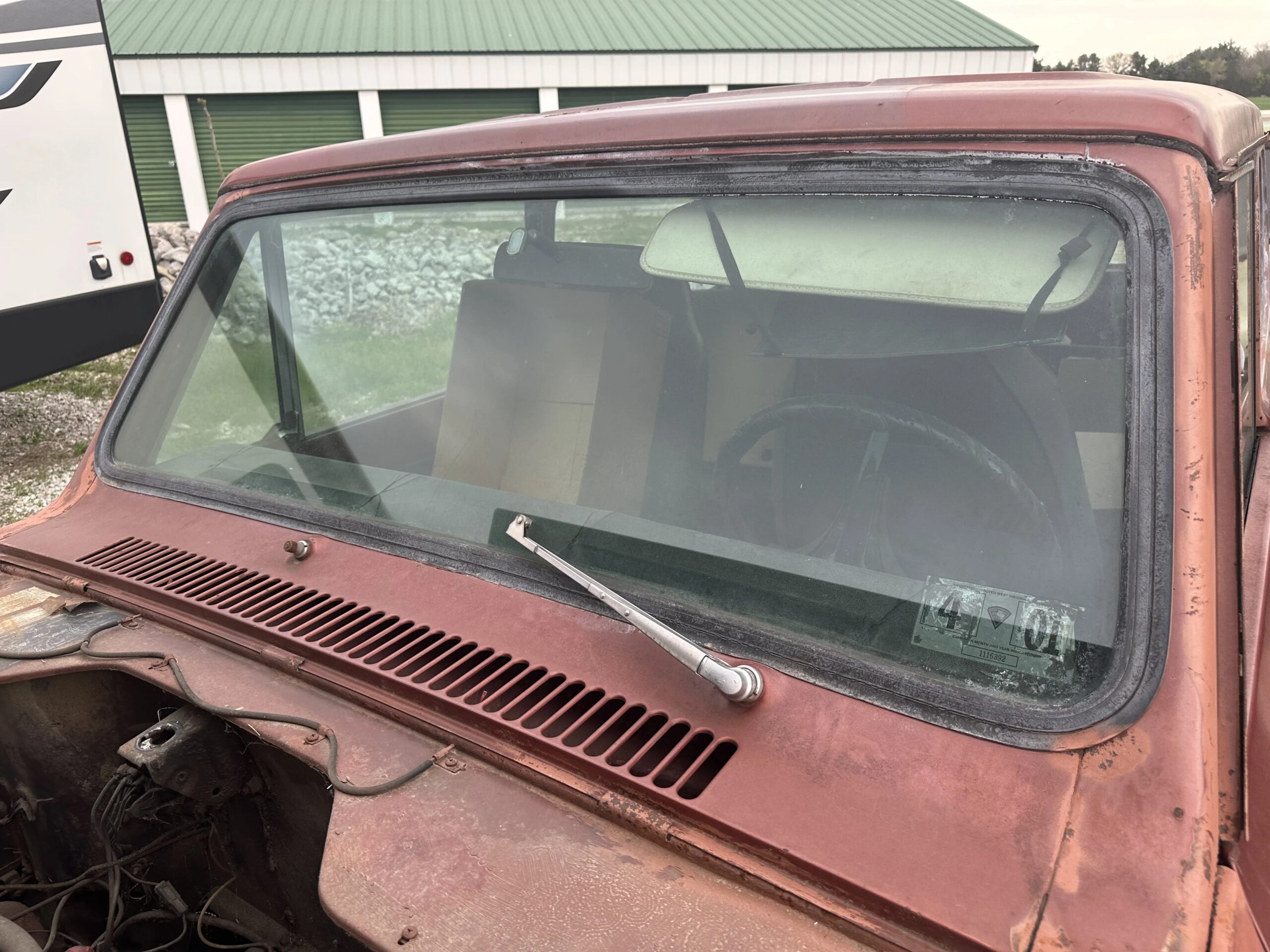International-Harvester-scout-1979-Red-Black-18