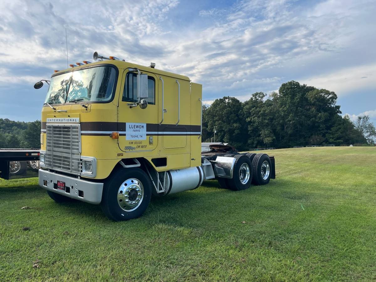 International-cabover-9670-diesel-1984-yellow-2