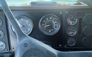 International-cabover-9670-diesel-1984-yellow-9