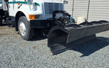 International-diesel-1993-white-25