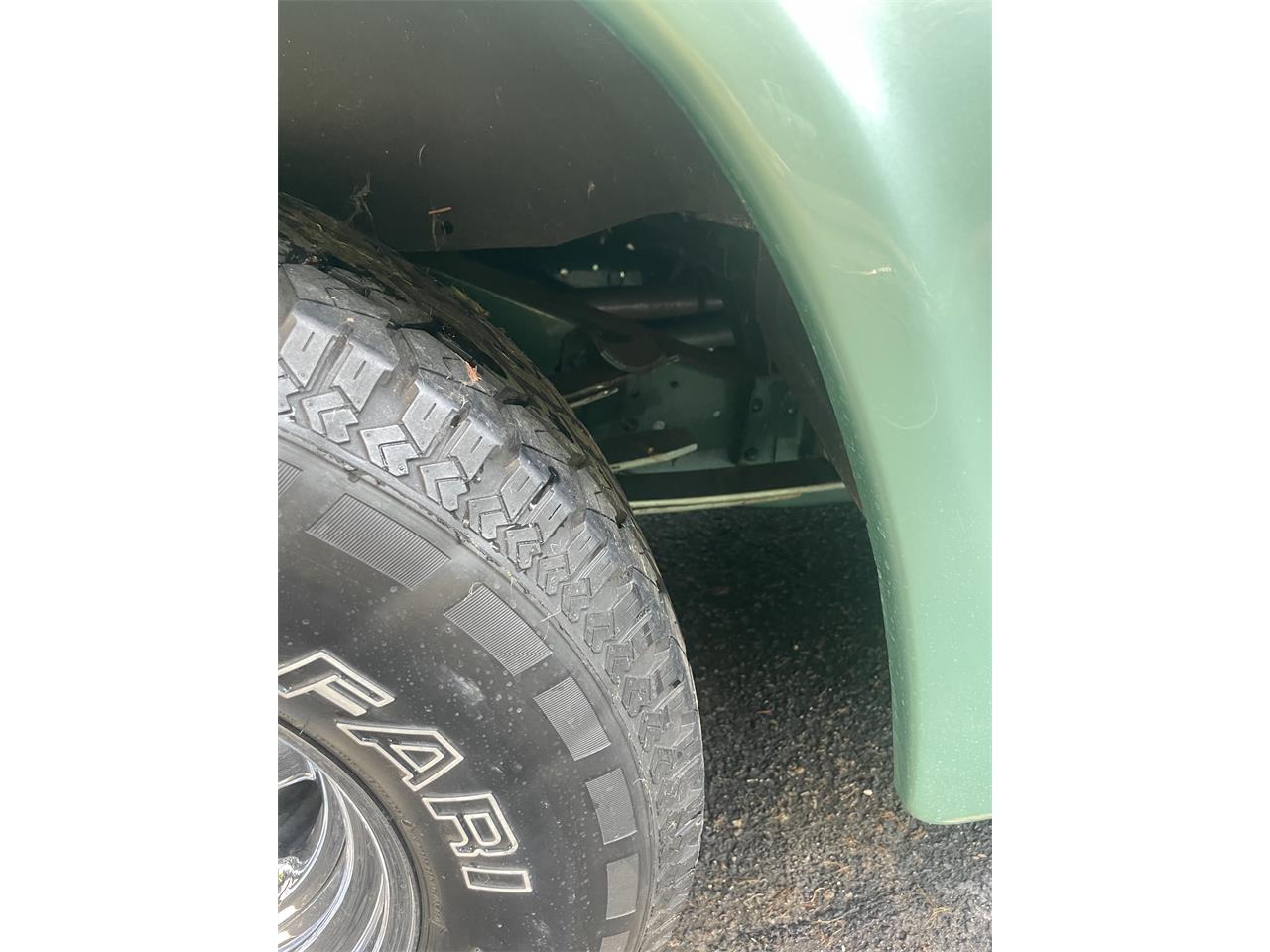 International-harvester-1100-1966-Green-Greentan-3