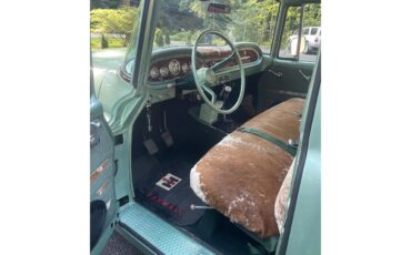 International-harvester-1100-1966-Green-Greentan-7