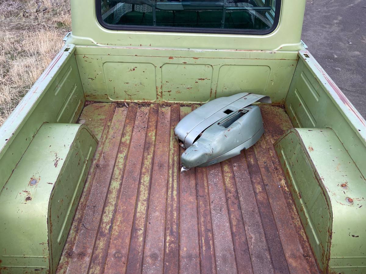 International-harvester-1210-1971-green-11