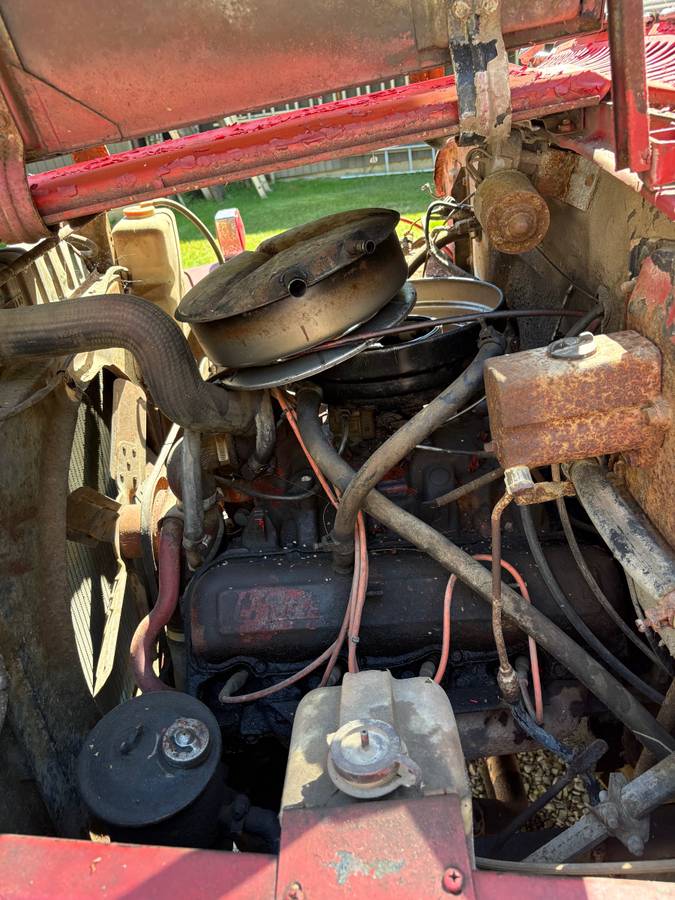International-harvester-dump-truck-1973-red-1