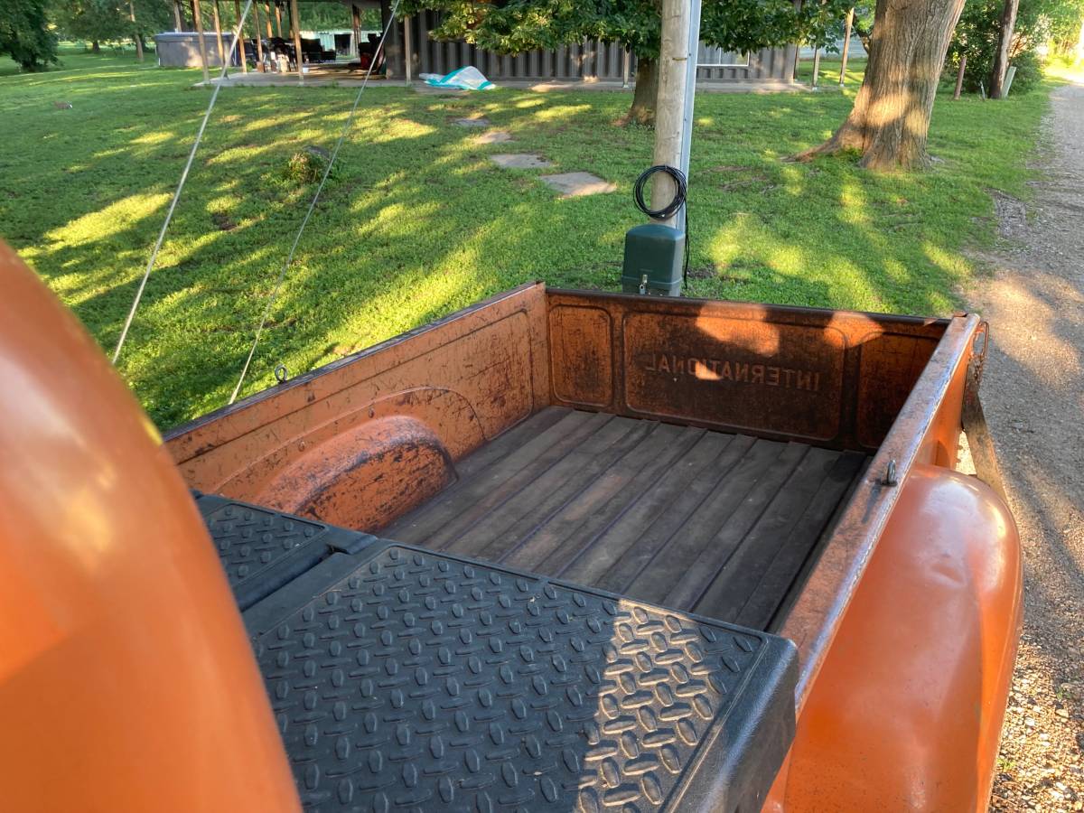 International-harvester-pickup-1954-orange-4