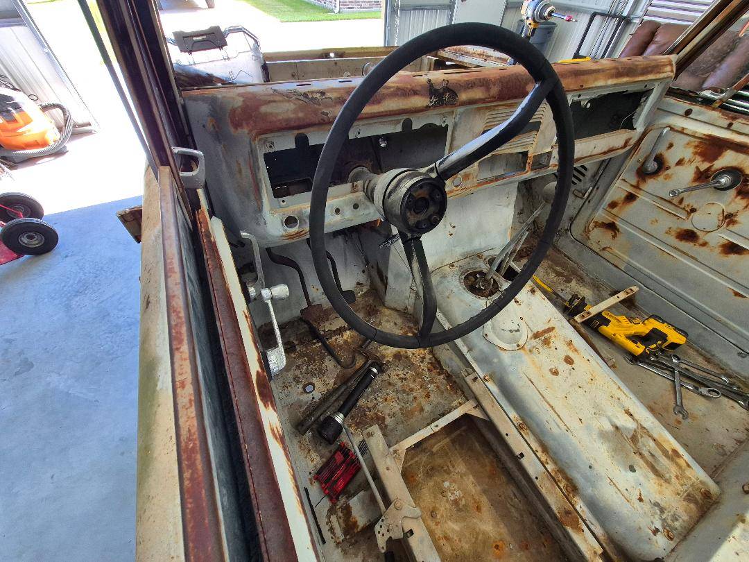 International-harvester-scout-800-1968-brown-10