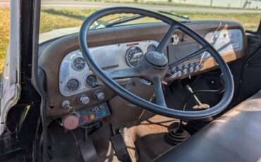International-loadstar-1600-diesel-1977-white-7