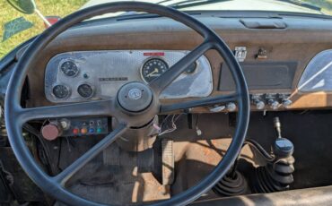 International-loadstar-1600-diesel-1977-white-9
