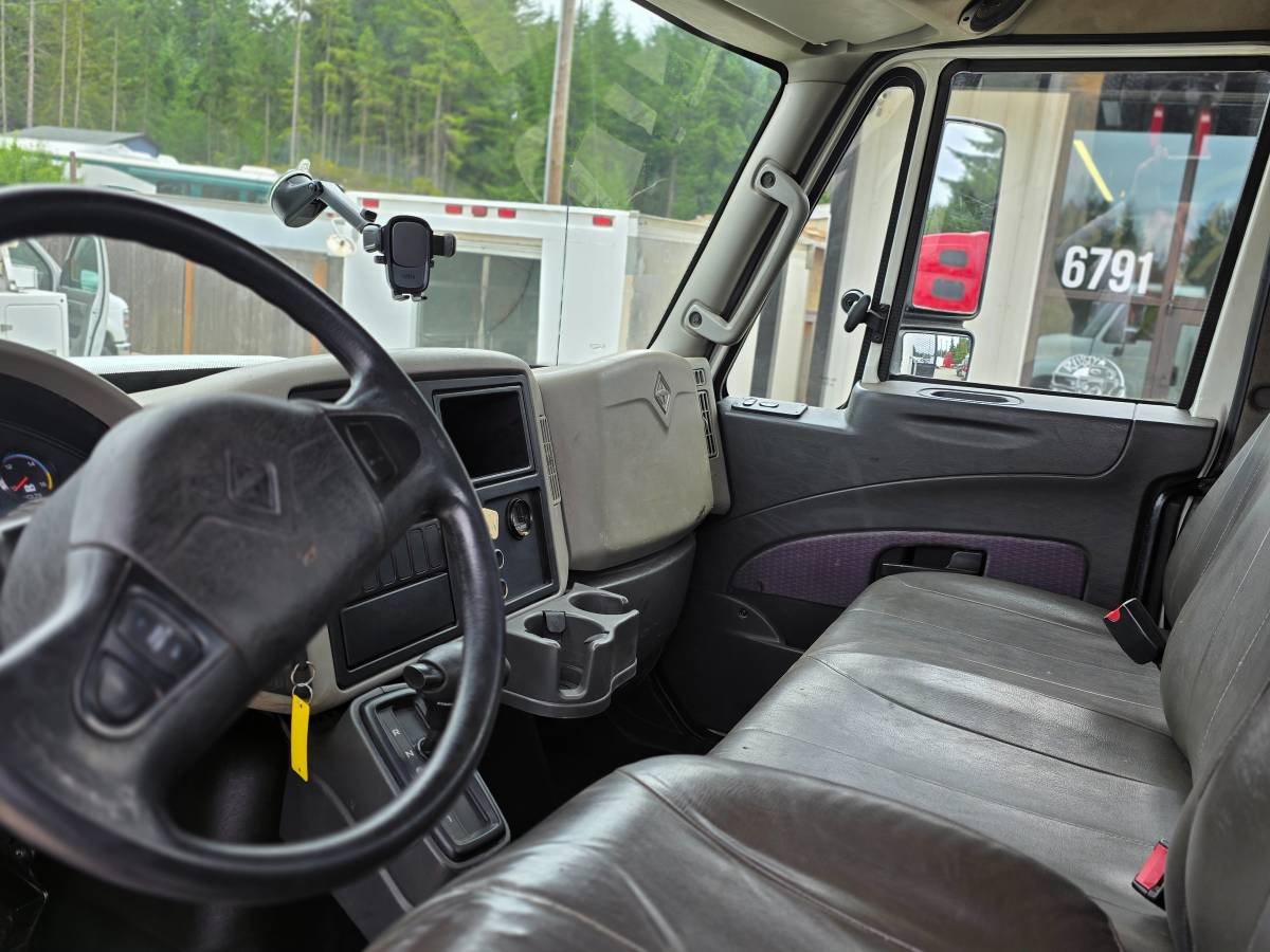 International-ma025-durastar-4300-diesel-1985-white-14