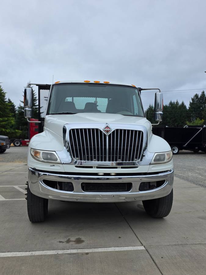 International-ma025-durastar-4300-diesel-1985-white-3