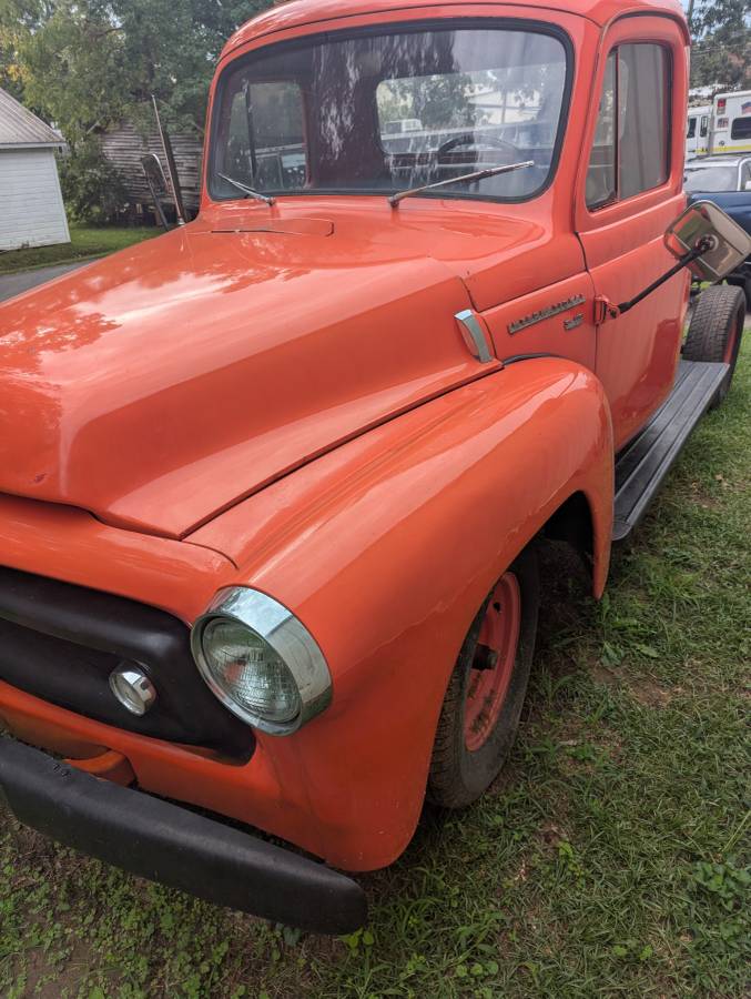 International-s-series-1957-3