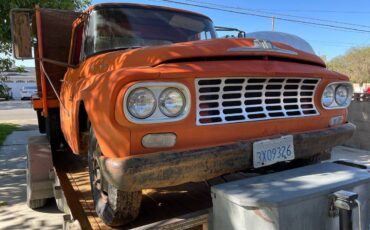 International-v-130-1962-orange-10
