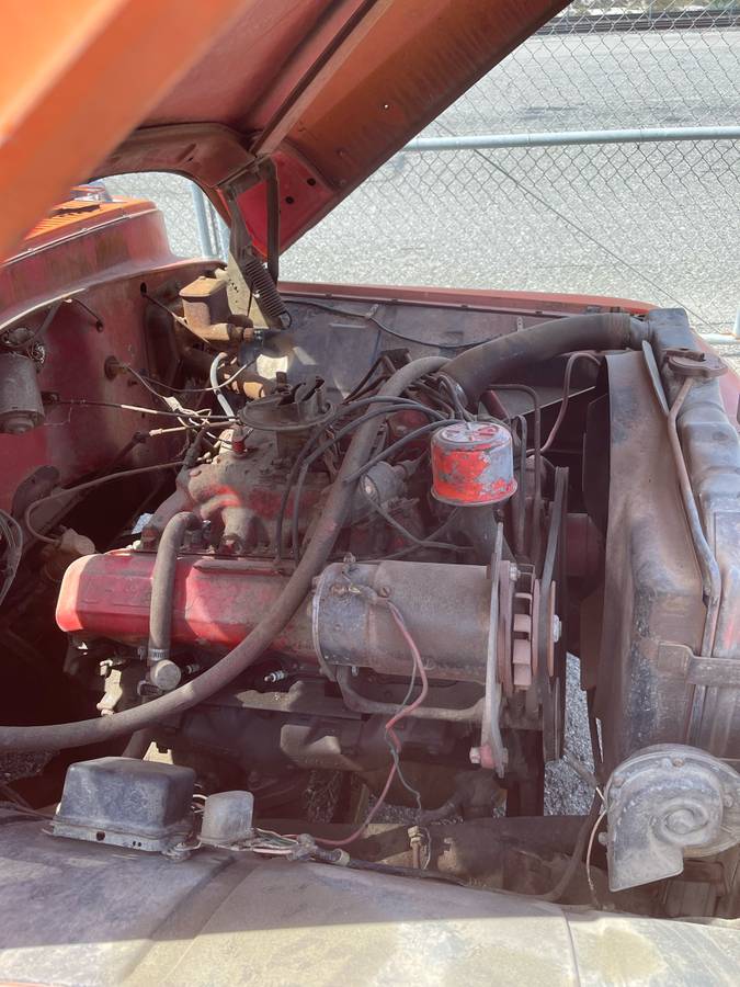 International-v-130-1962-orange-16