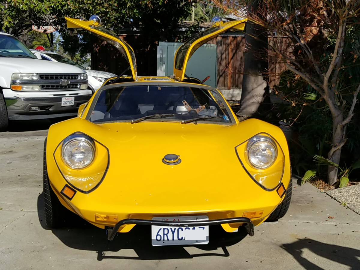 Invader-electric-1965-yellow-3