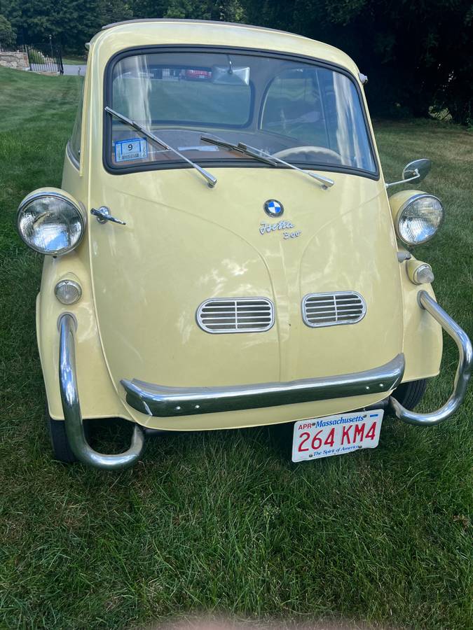 Isetta-300-1957-yellow-10