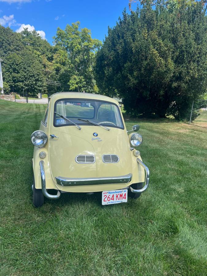 Isetta-300-1957-yellow-8