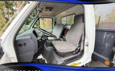 Isuzu-npr-4bd2t-turbo-diesel-lift-gate-flat-bed-1993-white-16