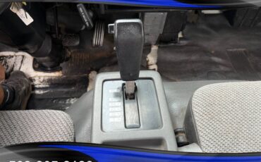 Isuzu-npr-4bd2t-turbo-diesel-lift-gate-flat-bed-1993-white-18