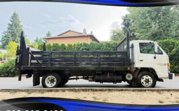 Isuzu-npr-4bd2t-turbo-diesel-lift-gate-flat-bed-1993-white-9