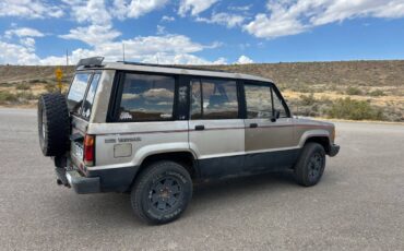Isuzu-trooper-1988