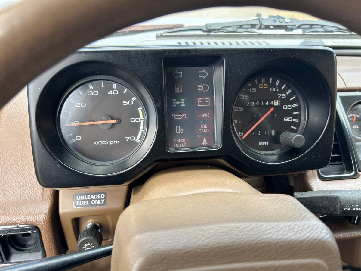 Isuzu-trooper-1988-4
