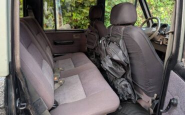Isuzu-trooper-1988-7