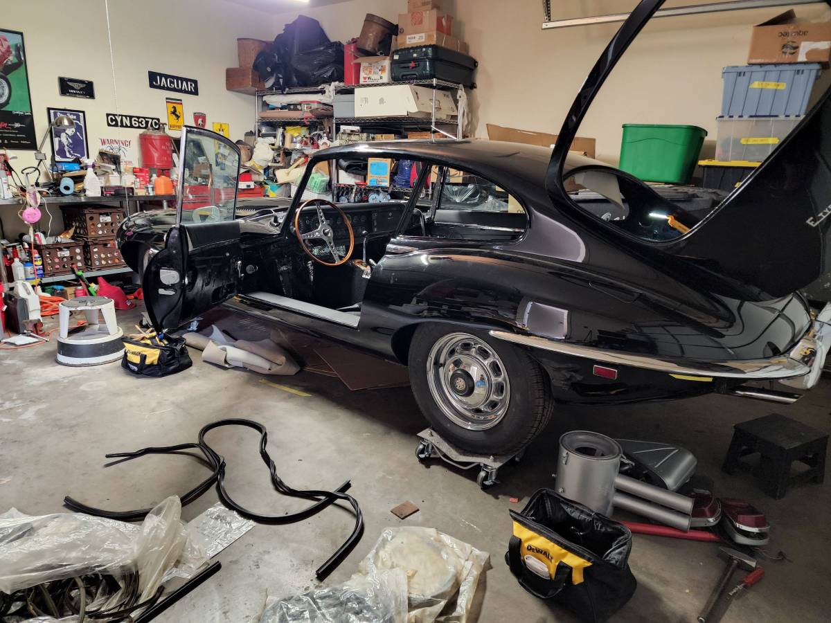 Jagaur-e-type-22-1969-black-2