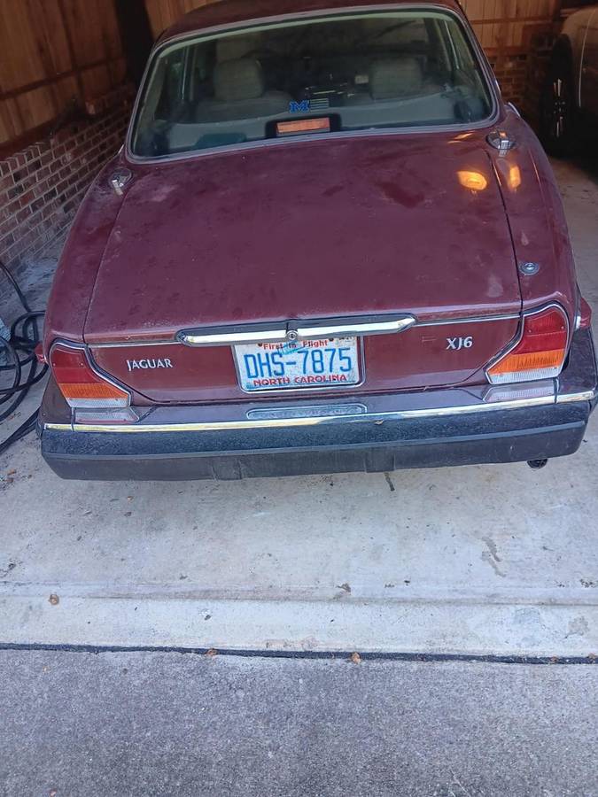 Jagua-xj-6-1987-purple-2