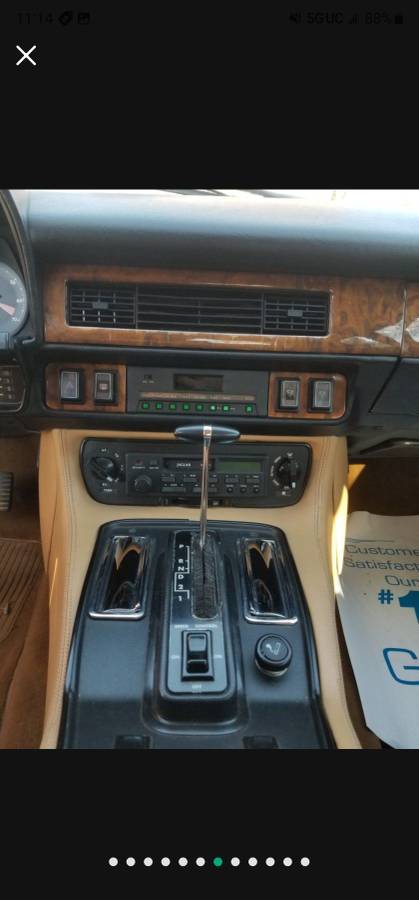 Jaguar-1986-red-3