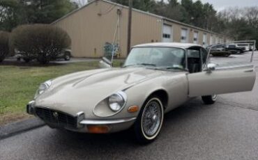 Jaguar-E-type-1972-7