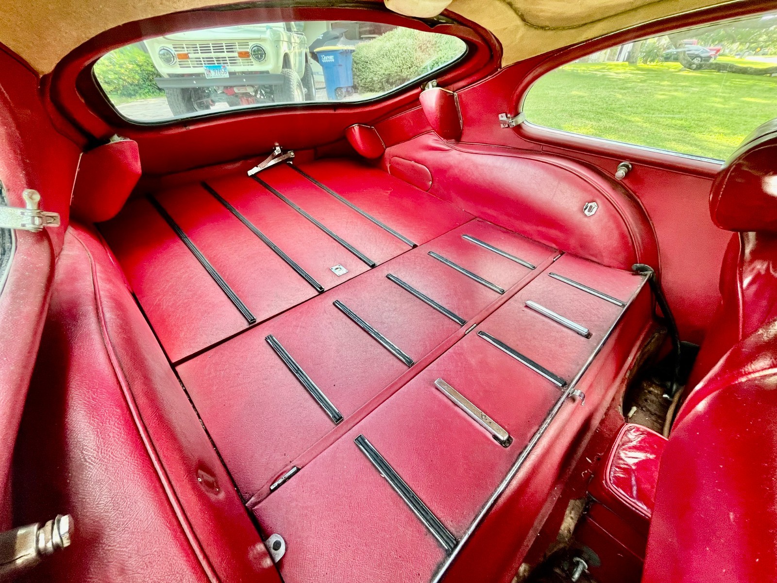 Jaguar-Other-1970-Coupe-11