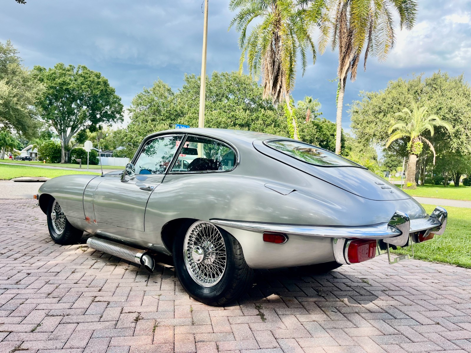 Jaguar-Other-1970-Coupe-3