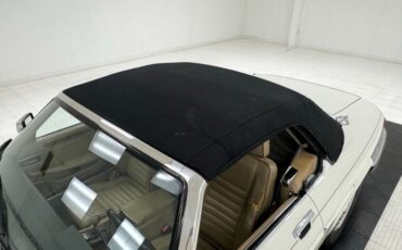 Jaguar-Other-1991-Glacier-White-Doeskin-15