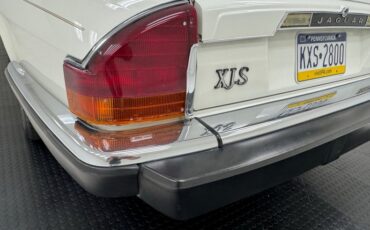 Jaguar-Other-1991-Glacier-White-Doeskin-19