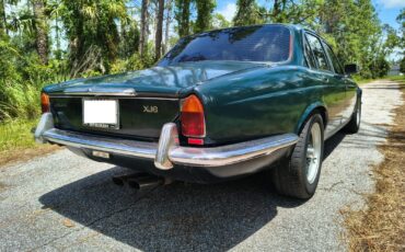 Jaguar-XJ-1983-Sedan-5