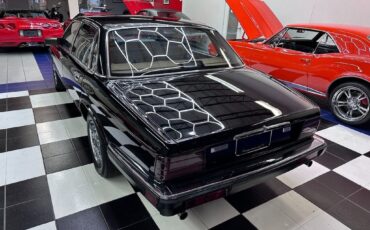 Jaguar-XJ-1989-Sedan-18