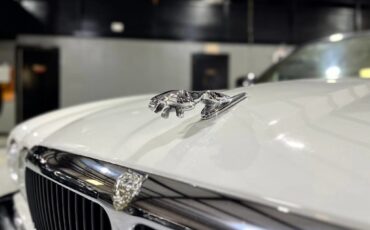 Jaguar-XJ-1995-Sedan-4
