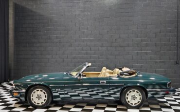 Jaguar-XJ-1996-Convertible-2