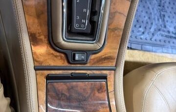 Jaguar-XJ-1996-Sedan-31