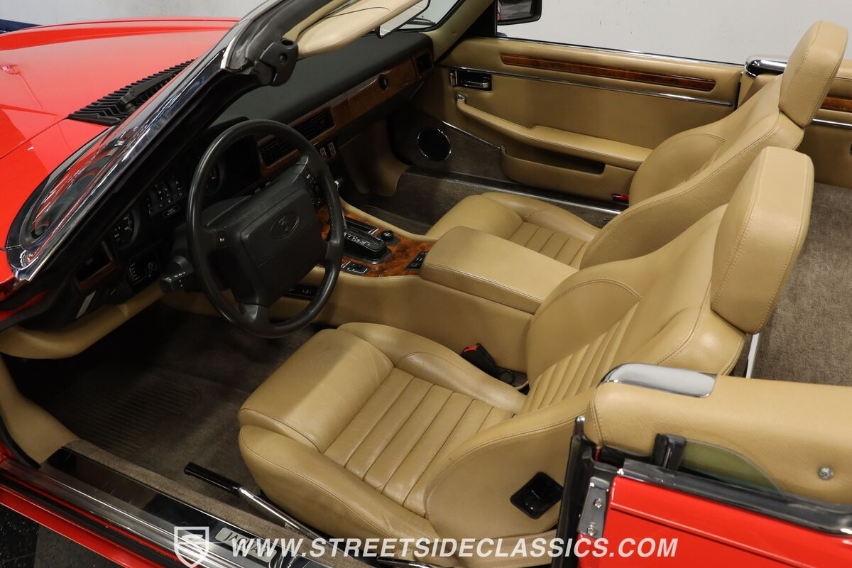 Jaguar-XJ-S-1990-Convertible-4