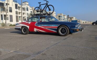Jaguar-XJ6-1976-Sedan-1