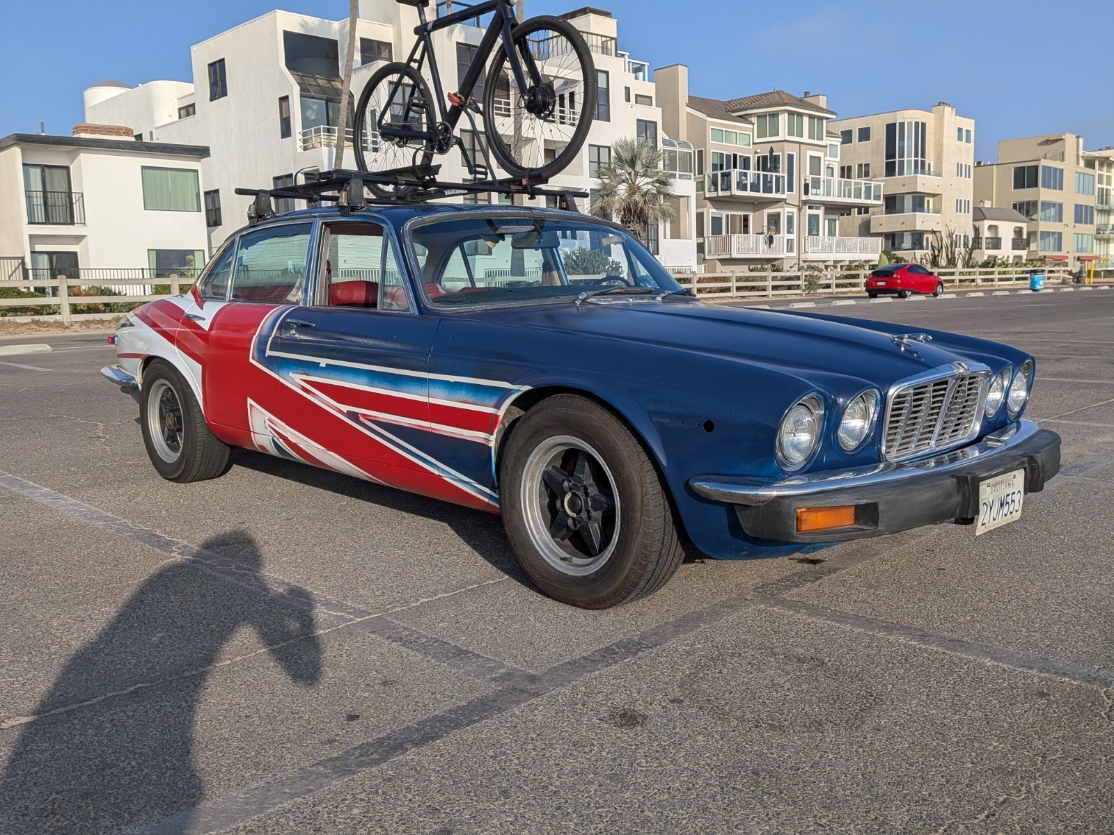 Jaguar-XJ6-1976-Sedan-3