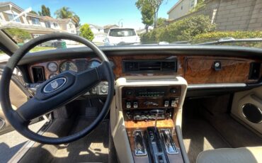 Jaguar-XJ6-1987-Sedan-10