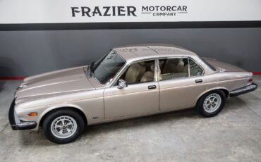 Jaguar-XJ6-VDP-19387-miles-1987